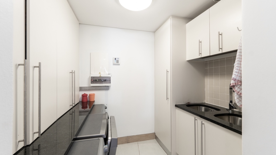 3 Bedroom Property for Sale in Strand South Western Cape
